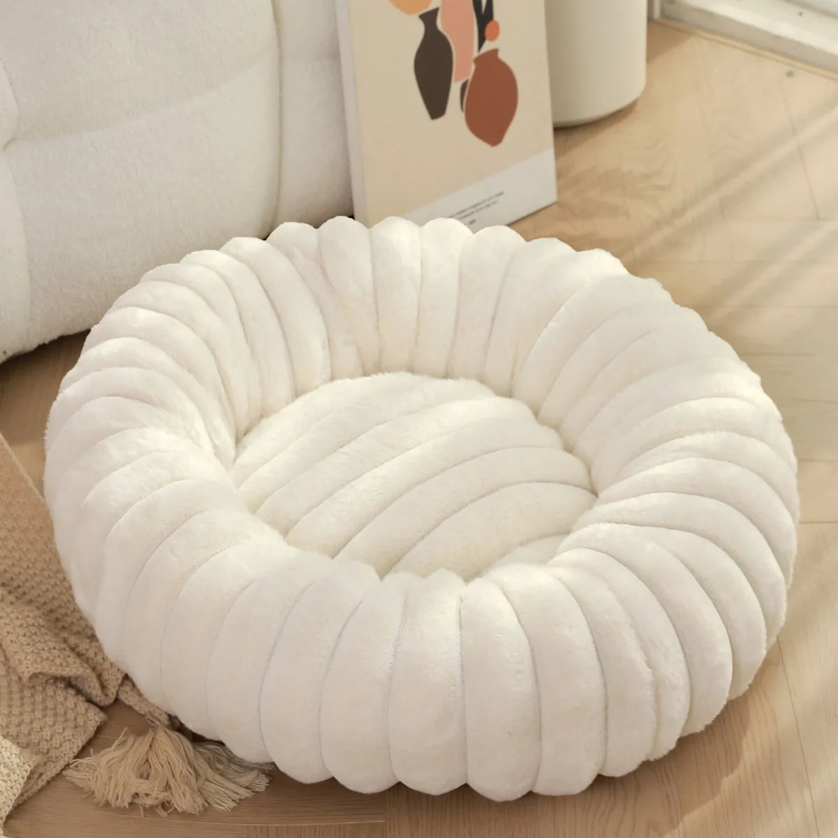 Super Soft Round Pet Bed – Deep Sleep Cushion for Cats & Dogs