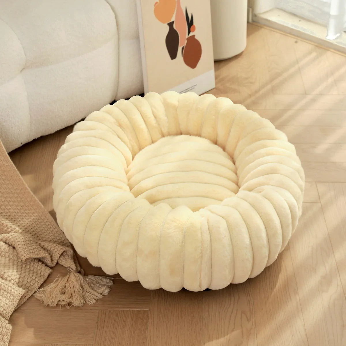 Super Soft Round Pet Bed – Deep Sleep Cushion for Cats & Dogs